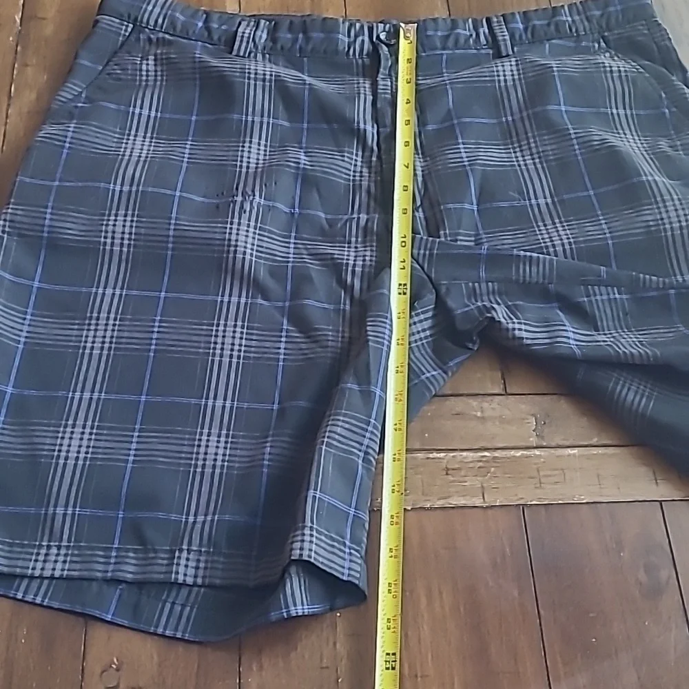 Greg Norman for Tasso Ella Blue Plaid Golf Shorts size 40 - Picture 5 of 5
